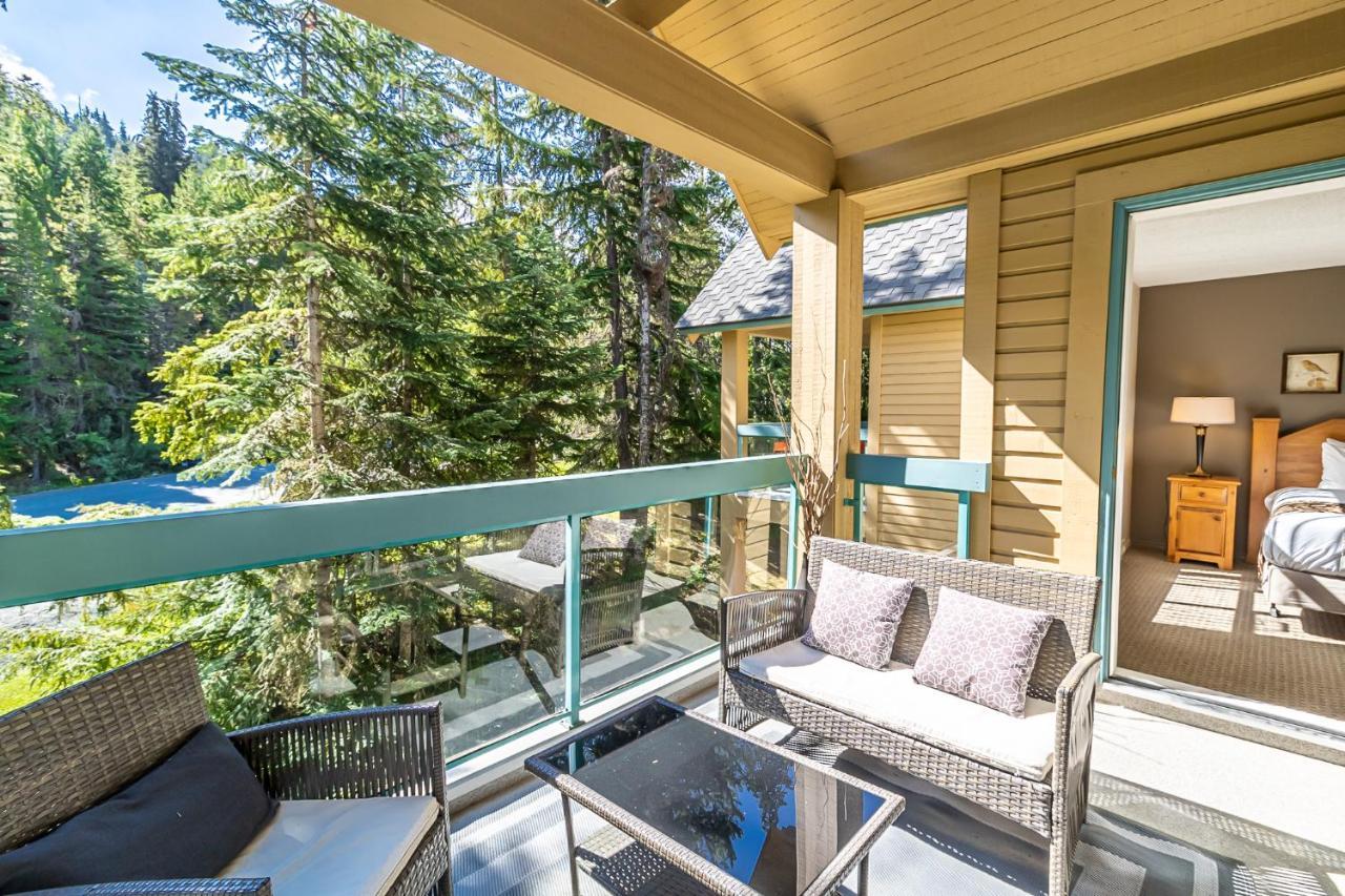 Snowbird Townhouses By Elevate Vacations Whistler Buitenkant foto